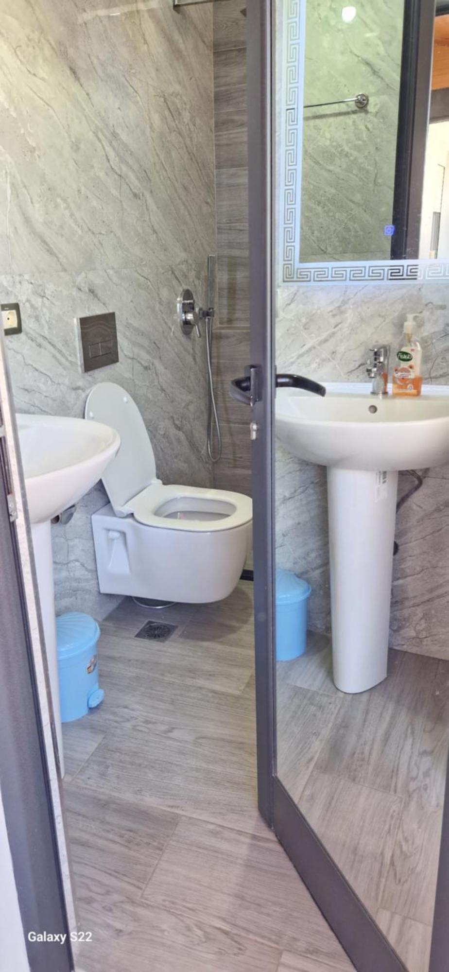 Sala Apartment'S Sarandë Esterno foto