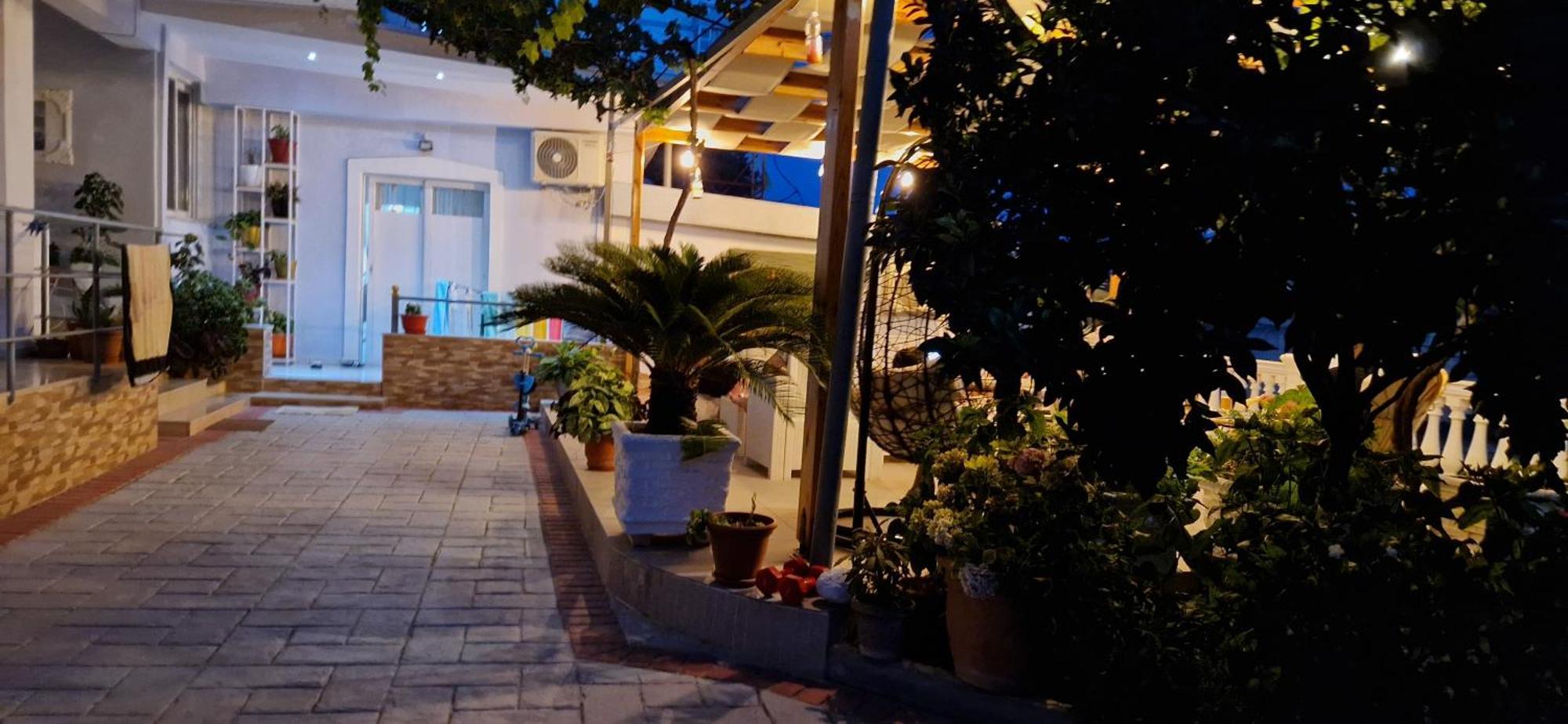 Sala Apartment'S Sarandë Esterno foto