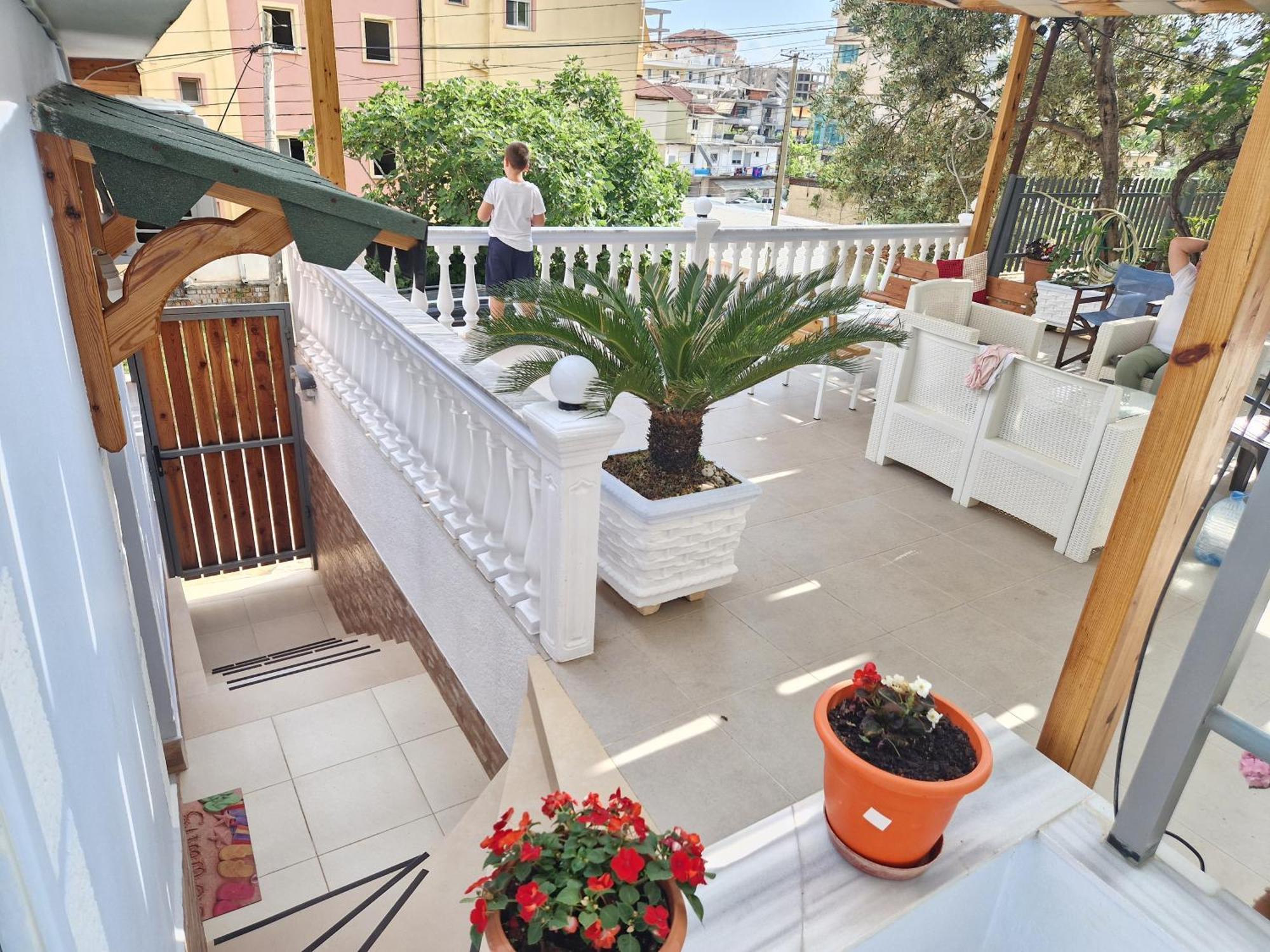 Sala Apartment'S Sarandë Esterno foto