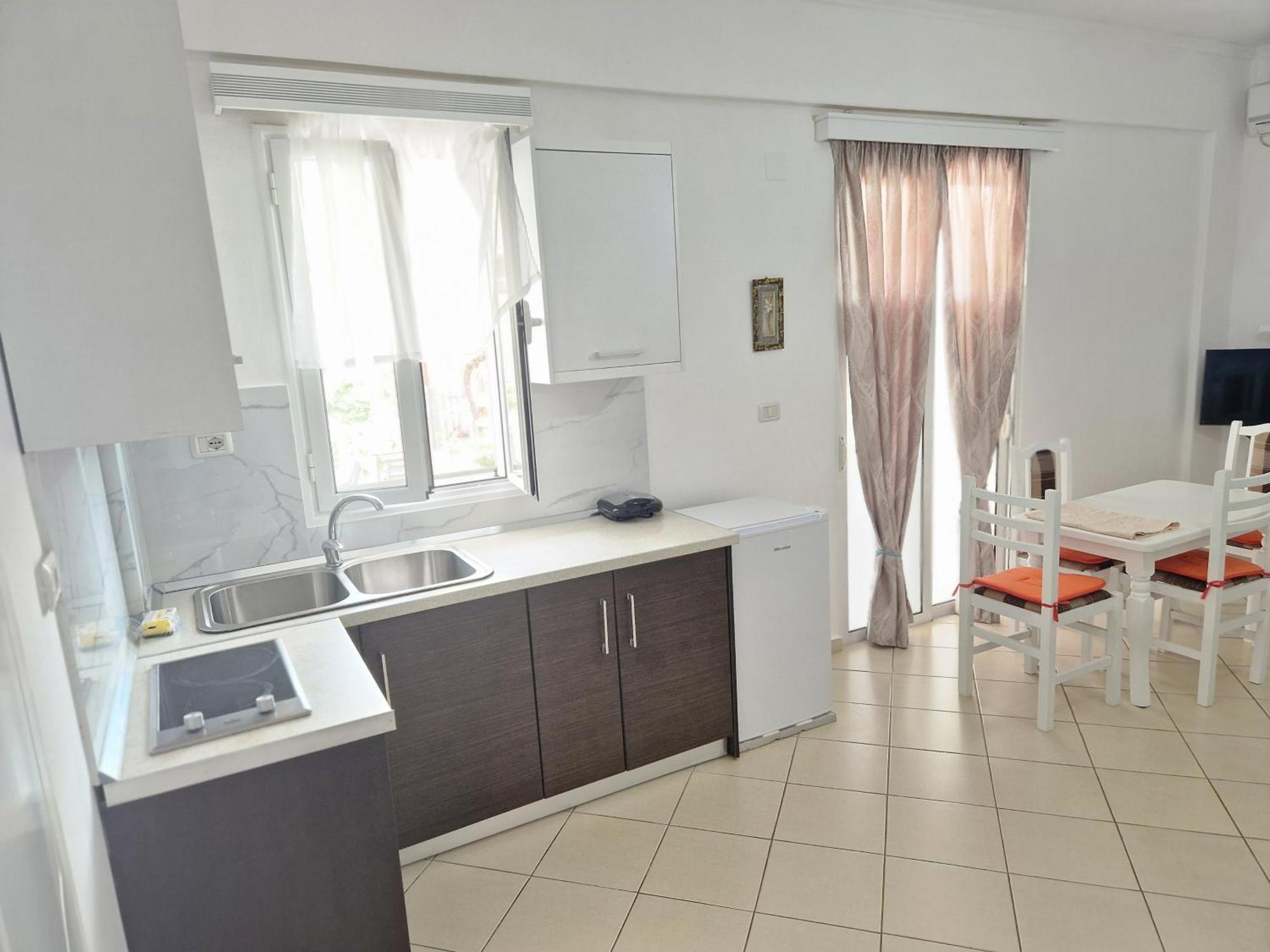 Sala Apartment'S Sarandë Esterno foto